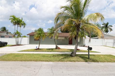 30221 SW 155th Avenue Homestead FL 33033