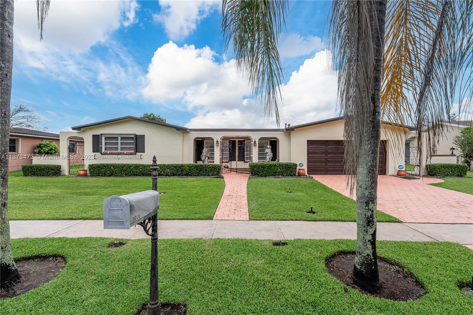 2000 NW 113th Avenue Pembroke Pines FL 33026