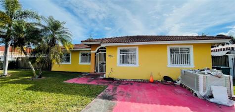 12472 SW 220th Street Miami FL 33170