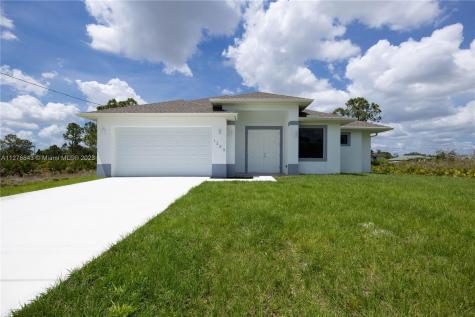 925 Norton Avenue S Lehigh Acres FL 33974
