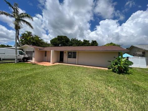 16420 SW 105th Court Miami FL 33157