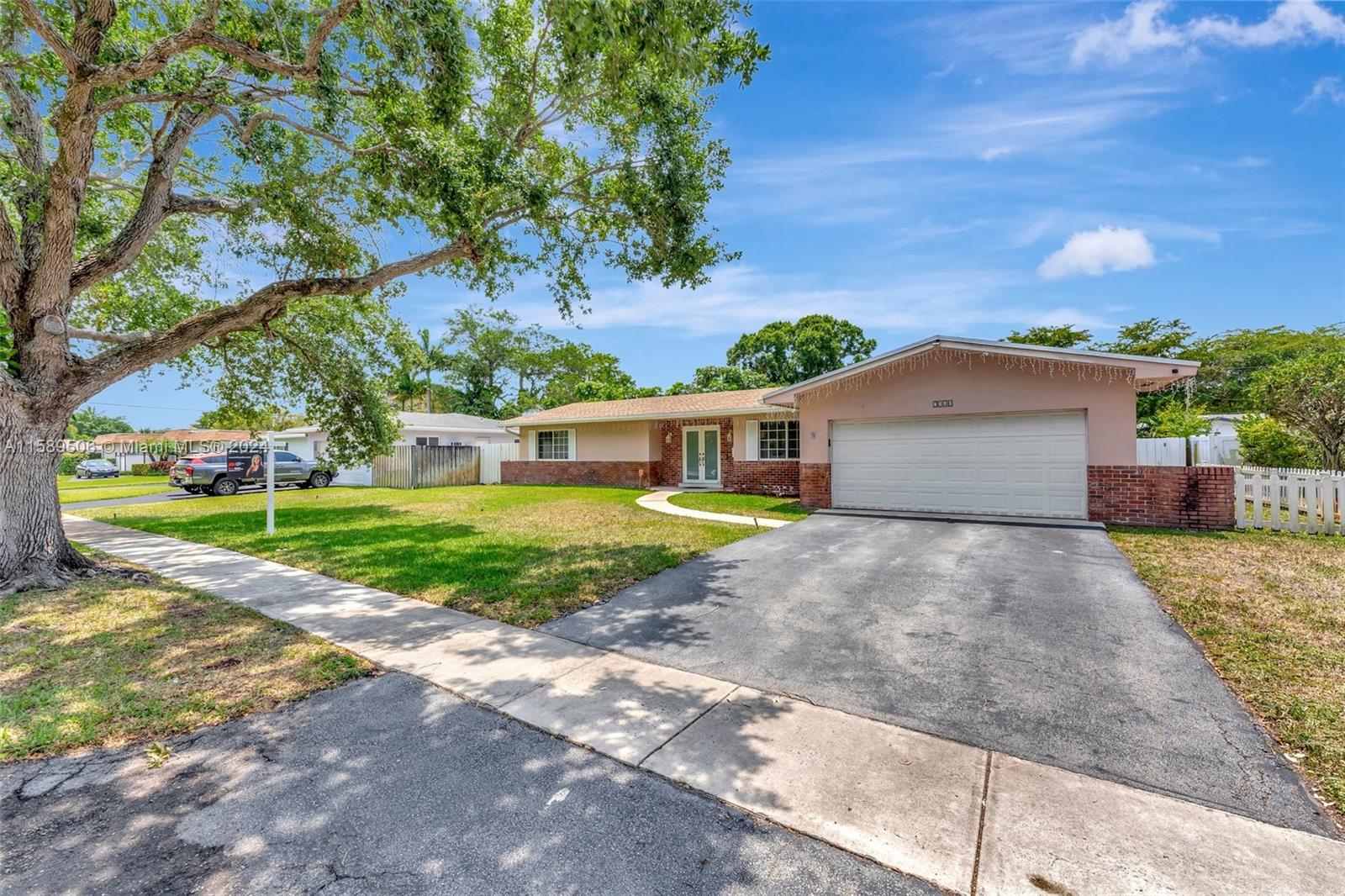 7340 NW 14th Street Plantation FL 33313