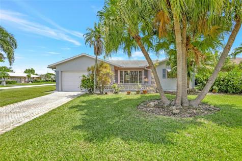 9209 NW 72nd Court Tamarac FL 33321