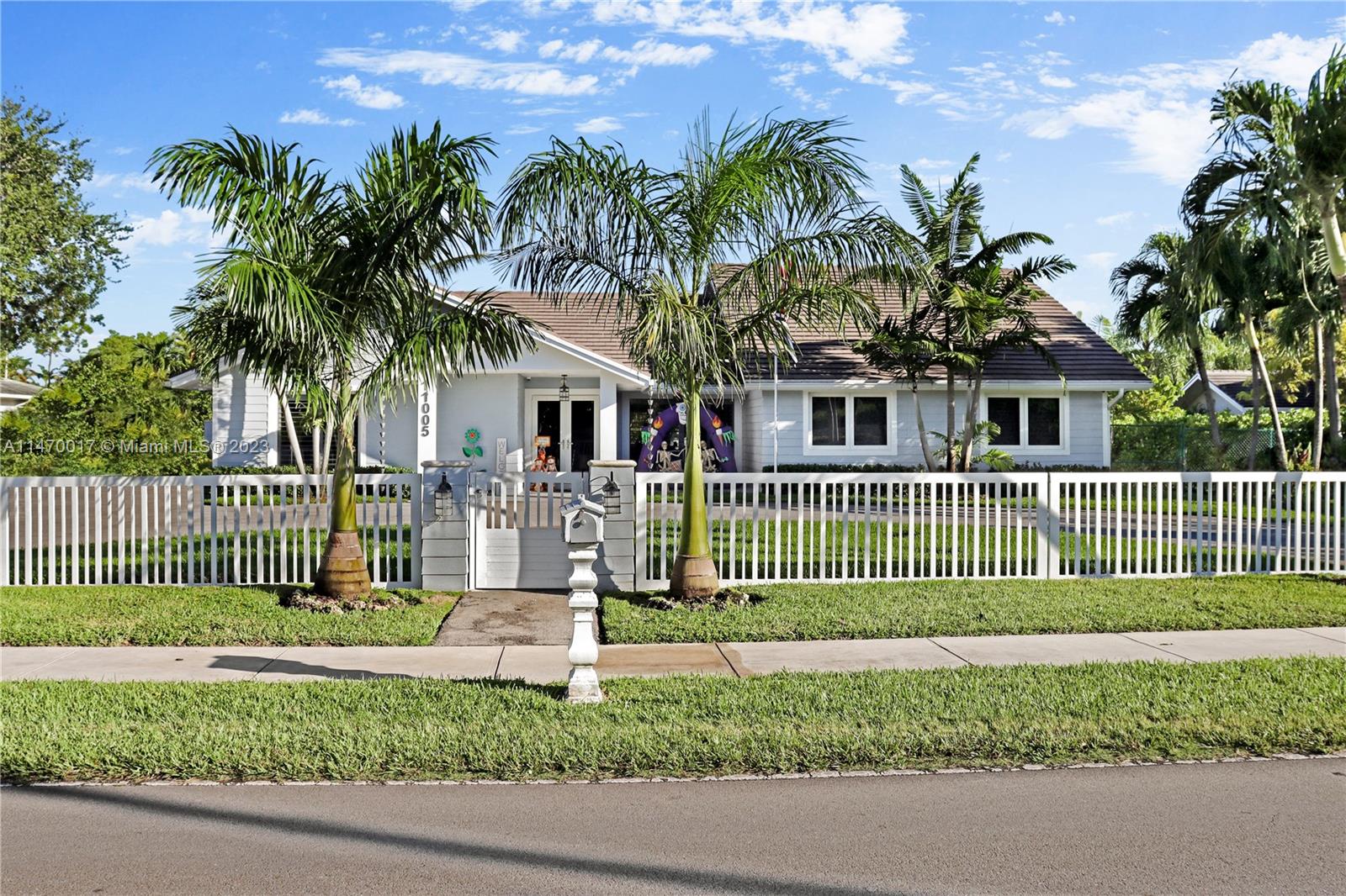 11005 SW 95th Street Miami FL 33176