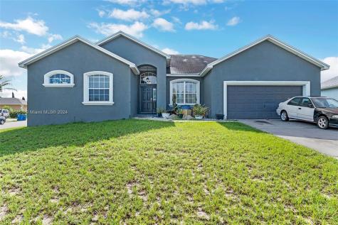 1615 Merrimack Court Davenport FL 33837