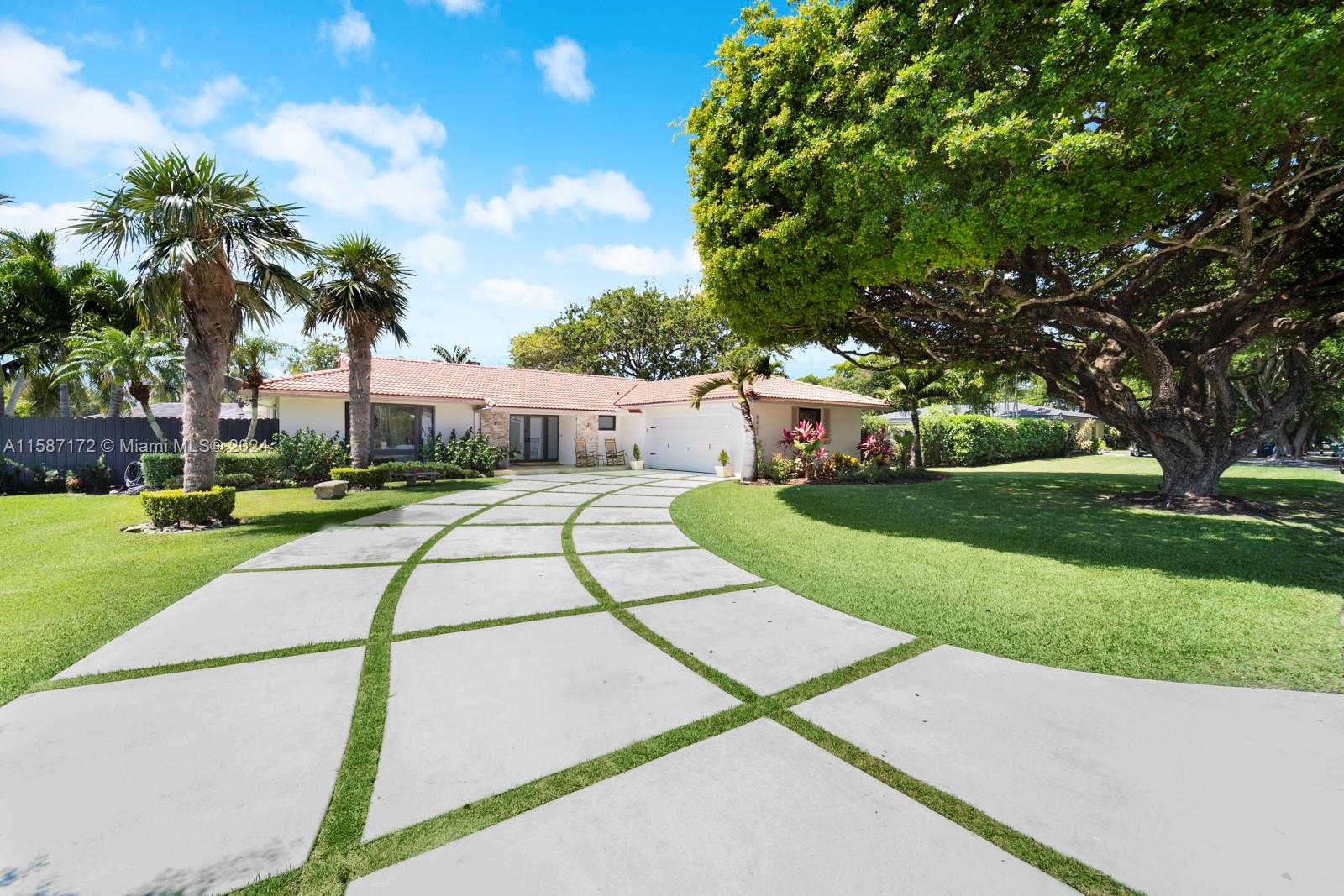8822 SW 161st Street Palmetto Bay FL 33157