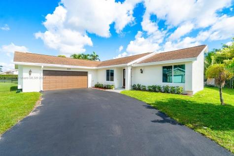 5525 SW 9th Street Margate FL 33068