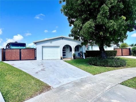 26763 SW 124th Court Homestead FL 33032