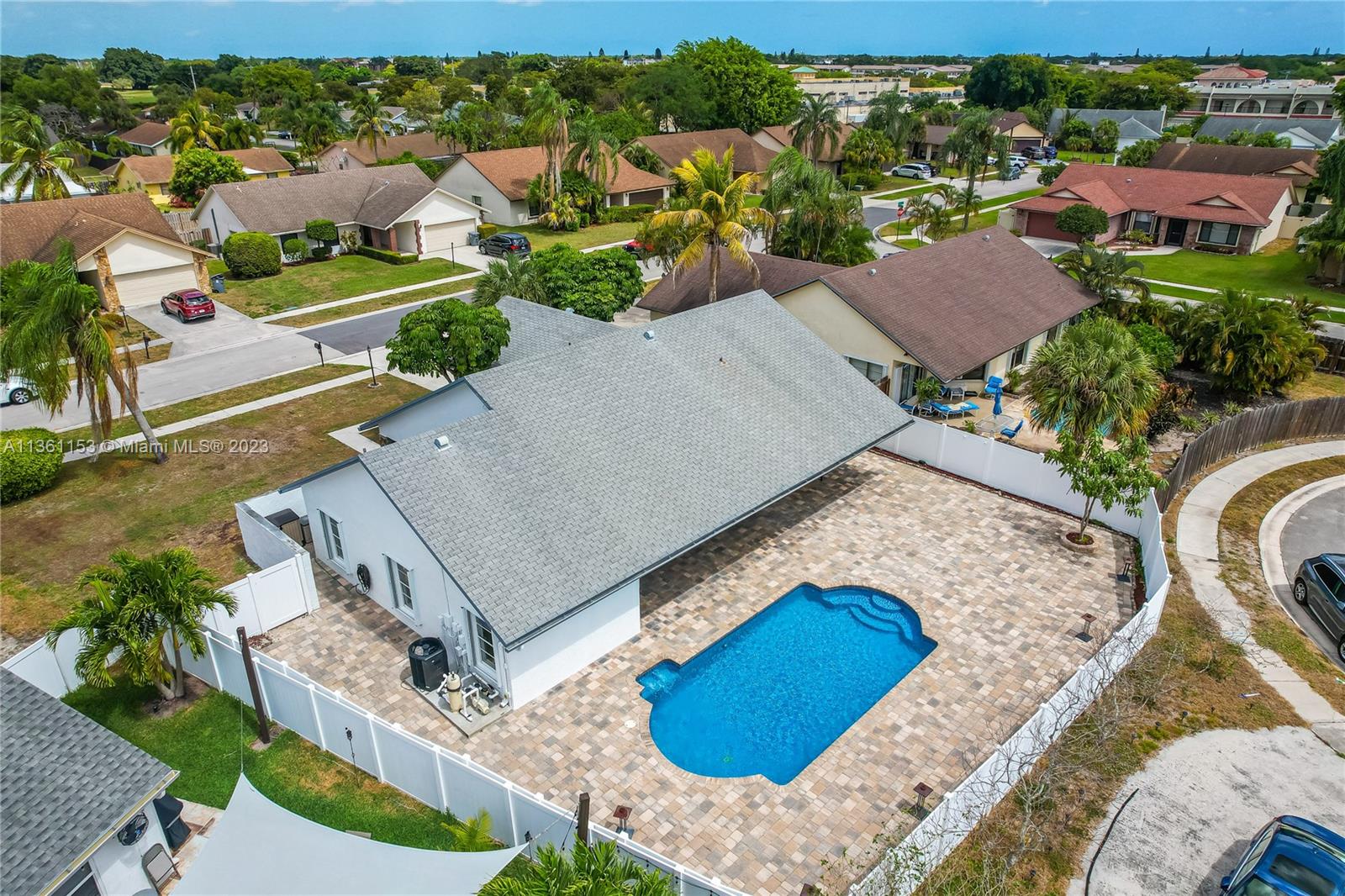 9198 Tivoli Place Boca Raton FL 33434