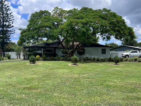 29924 SW 169th Court Homestead FL 33030