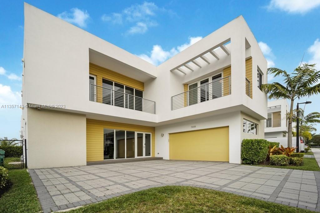 7448 NW 99th Avenue Doral FL 33178