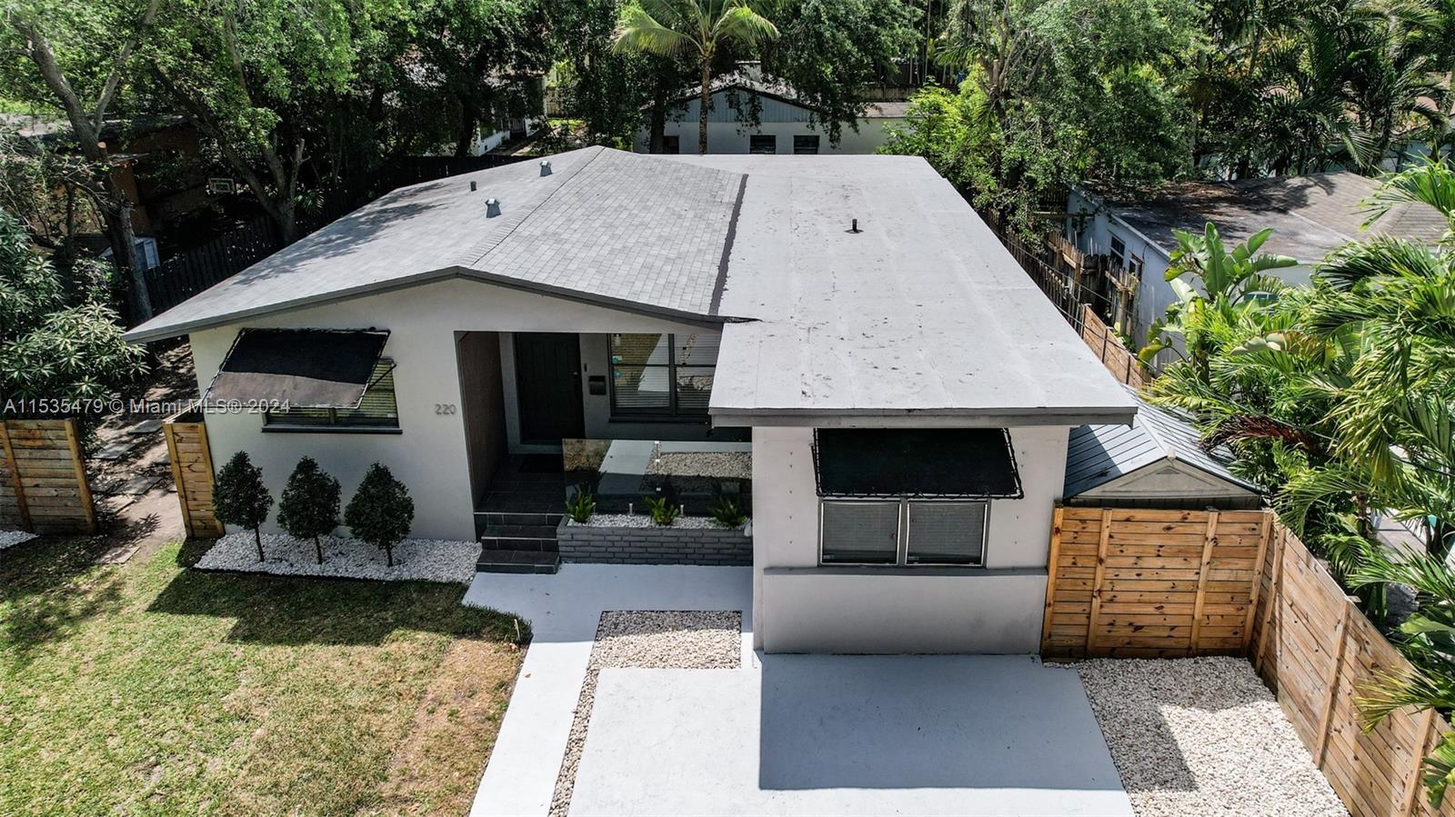 220 NE 84th Street Miami FL 33138