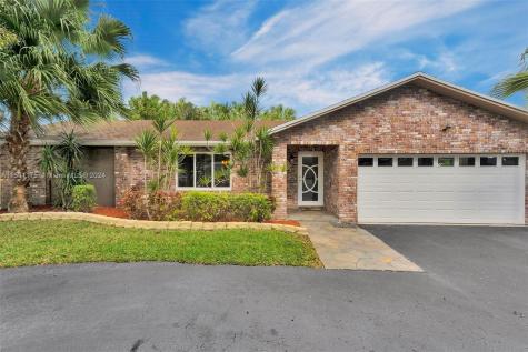 10911 NW 21st Street Coral Springs FL 33071