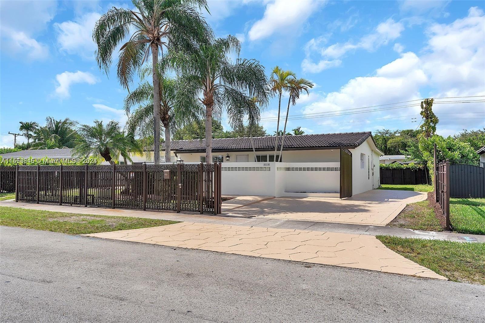 4510 SW 93rd Court Miami FL 33165