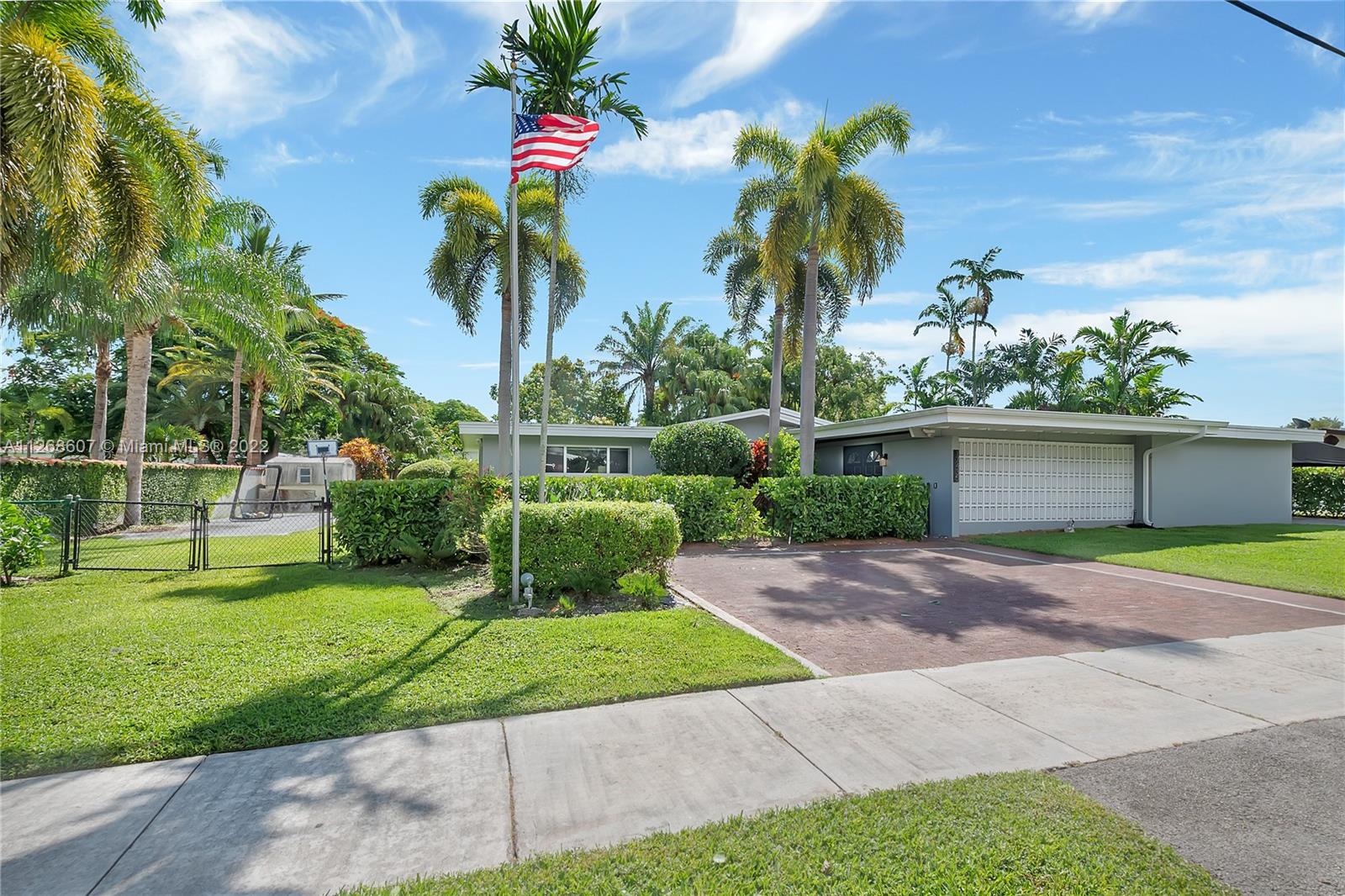 17435 SW 92nd Avenue Palmetto Bay FL 33157