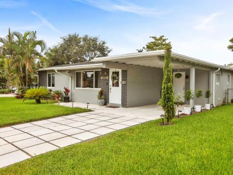 5103 SW 93rd Avenue Cooper City FL 33328