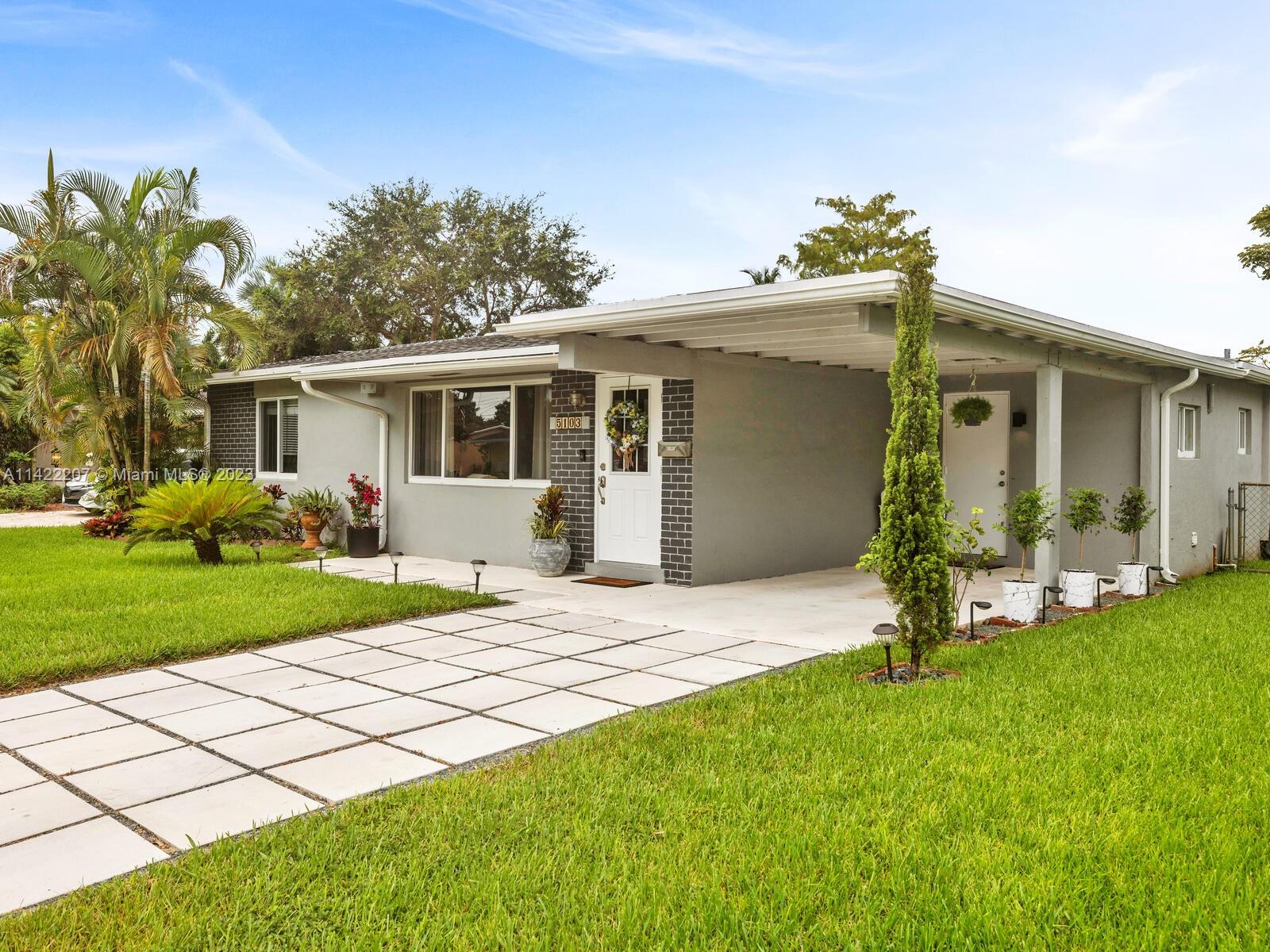 5103 SW 93rd Avenue Cooper City FL 33328