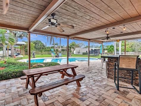 13950 SW 22nd Place Davie FL 33325