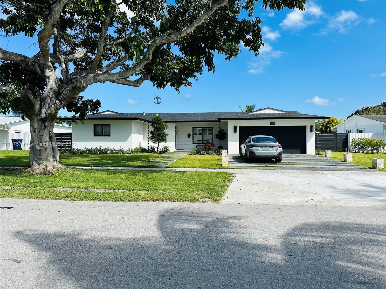 20211 SW 103rd Avenue Cutler Bay FL 33189