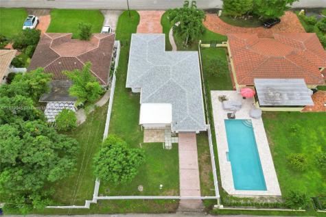 1239 Buchanan Street Hollywood FL 33019
