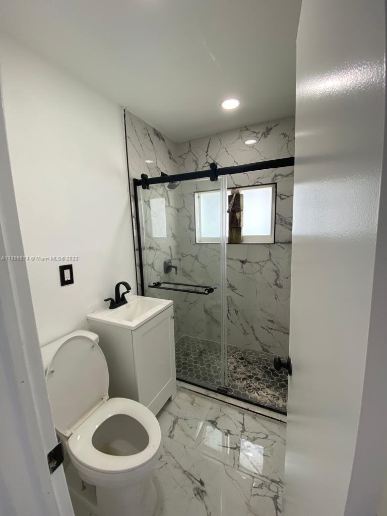 3128 NW 59th Street Miami FL 33142
