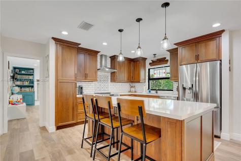 7825 SW 165th Street Palmetto Bay FL 33157