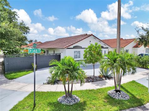 14153 SW 148th Place Miami FL 33196