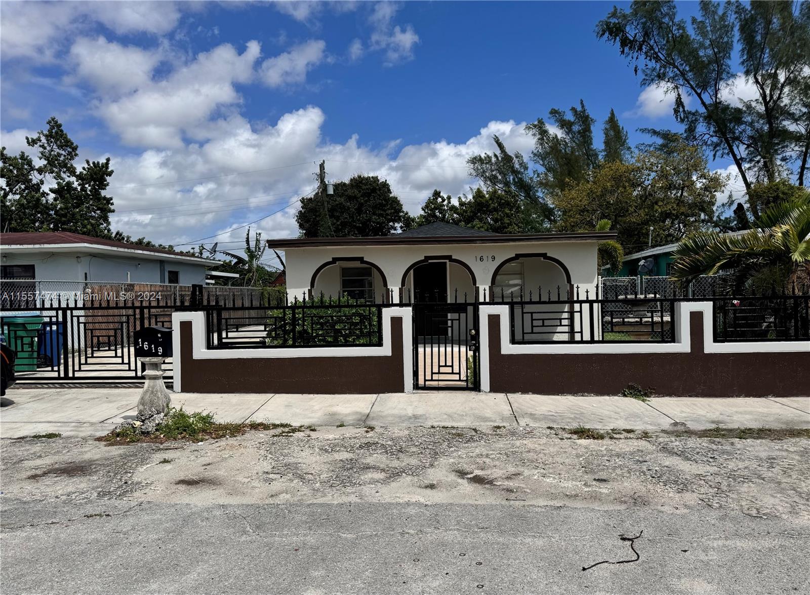 1619 NW 112th Street Miami FL 33167