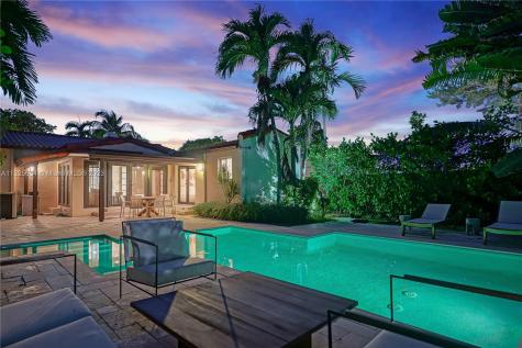 4531 Post Avenue Miami Beach FL 33140