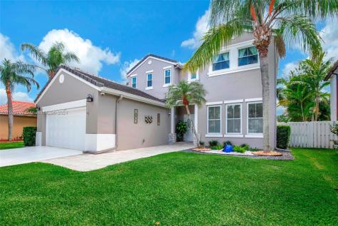 589 Carrington Drive Weston FL 33326