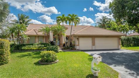 10462 NW 48th Place Coral Springs FL 33076