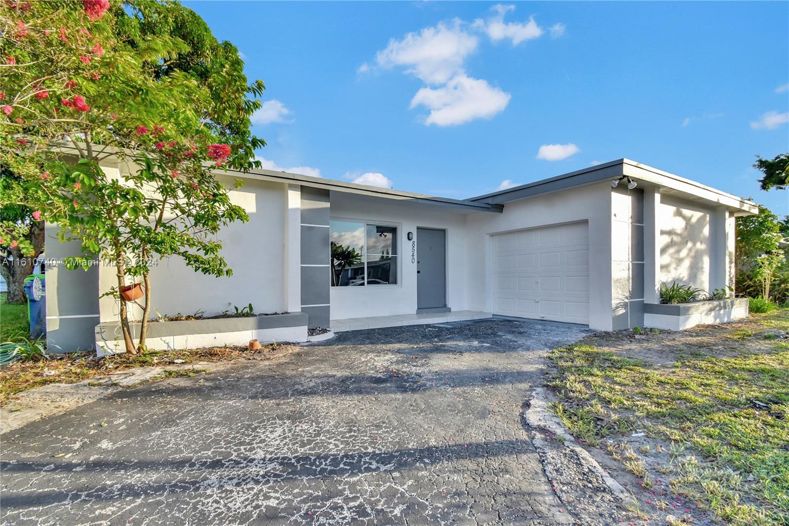 8540 NW 25th Street Sunrise FL 33322