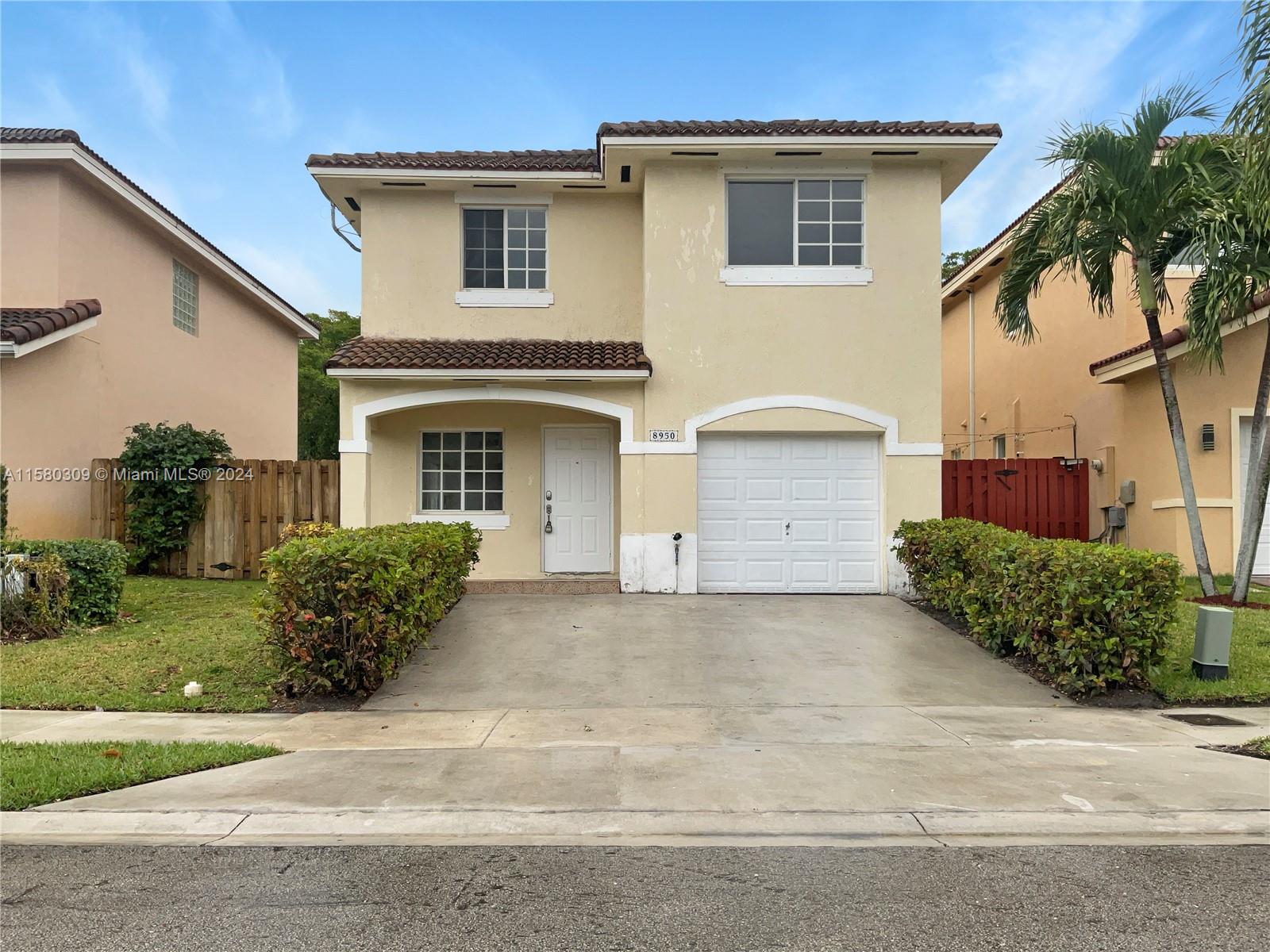 8950 SW 215th Lane Cutler Bay FL 33189