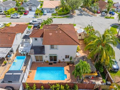 14285 SW 183rd Terrace Miami FL 33177