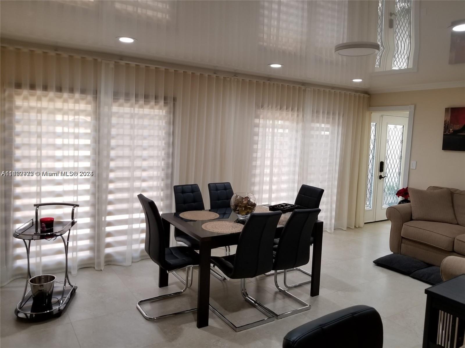 107 Heatherbrook Way Hollywood FL 33021