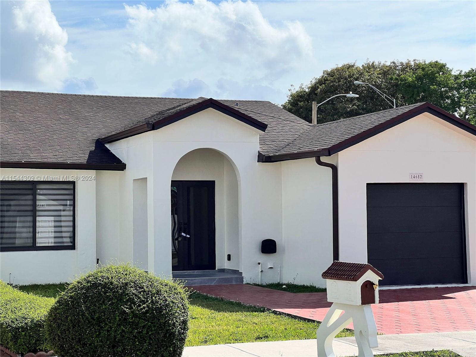 14682 SW 50th Terrace Miami FL 33175