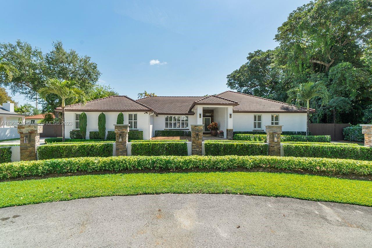 18015 SW 82nd Court Palmetto Bay FL 33157