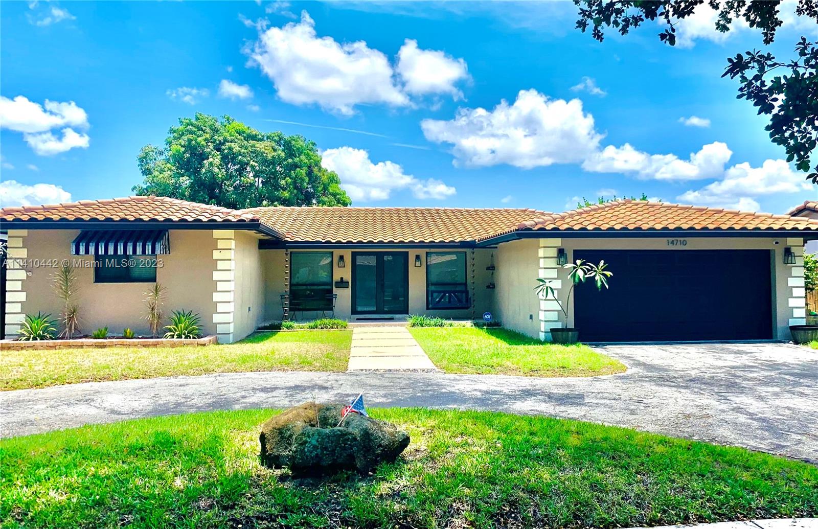 14710 Dade Pine Avenue Miami Lakes FL 33014