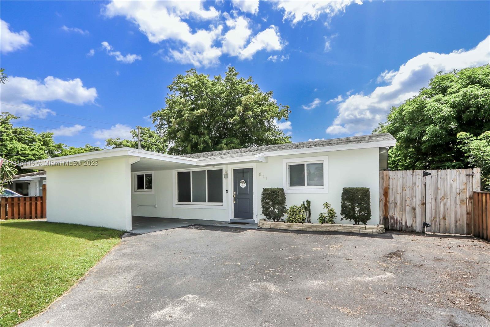 811 N 72nd Terrace Hollywood FL 33024