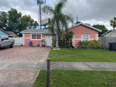 1550 SW 61st Avenue North Lauderdale FL 33068