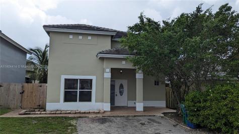 5274 NW 186th Lane Miami Gardens FL 33055