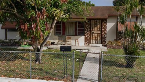 2475 NW 176th Terrace Miami Gardens FL 33056