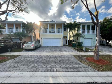 384 NE 35th Avenue Homestead FL 33033