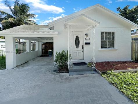2118 Cleveland Street Hollywood FL 33020