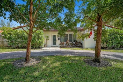 272 NW 111th Terrace Miami Shores FL 33168
