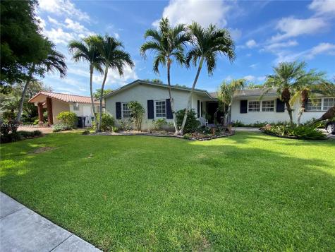 9020 SW 187th Terrace Cutler Bay FL 33157