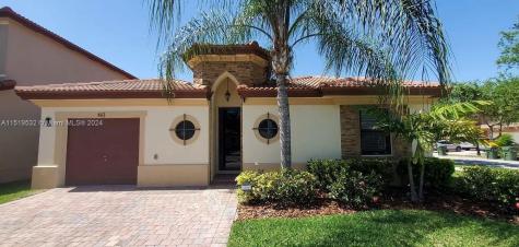 528 SE 37th Place Homestead FL 33033