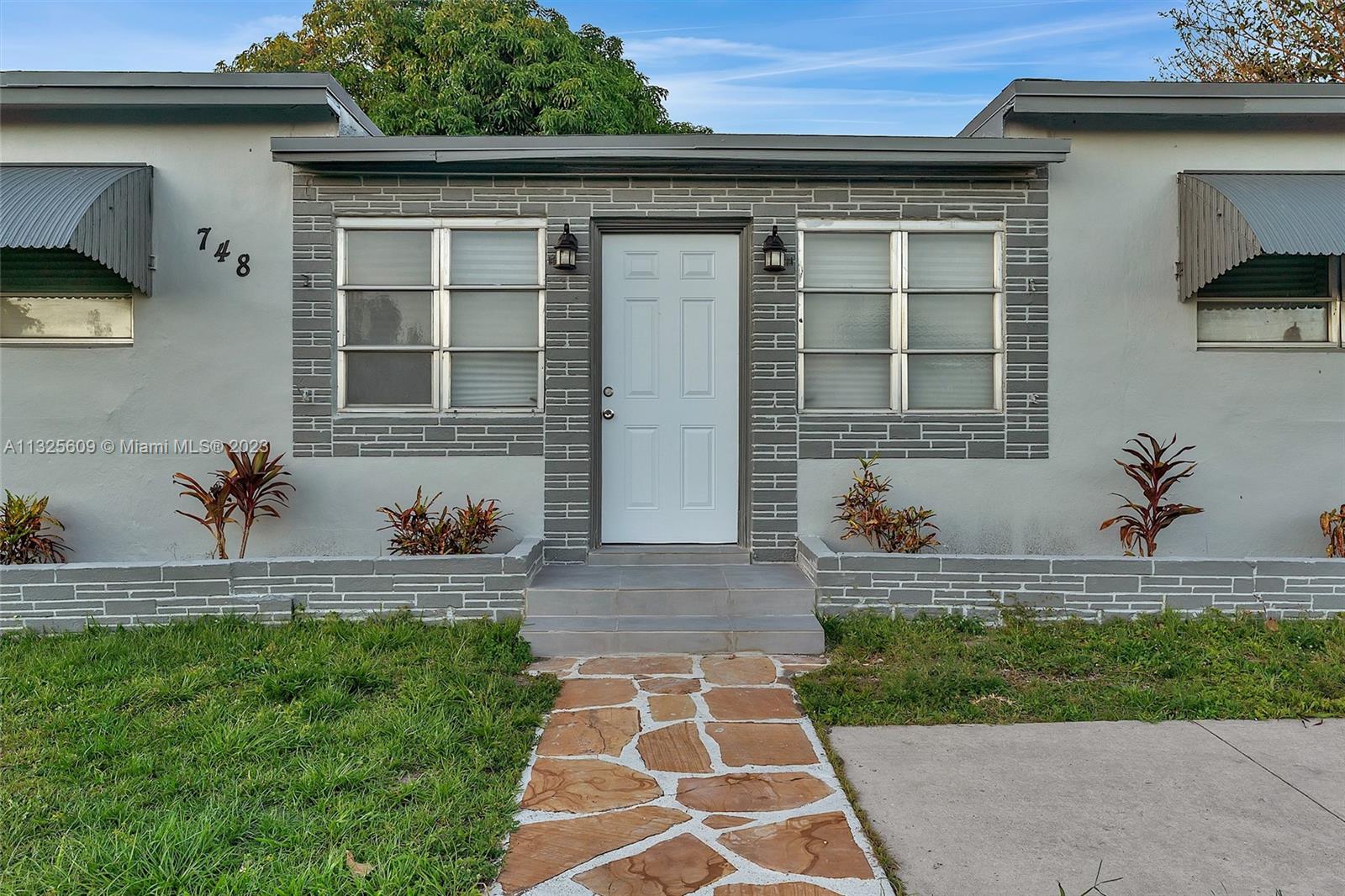 748 NW 3rd Court Hallandale Beach FL 33009