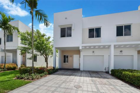 7149 NW 102nd Place Doral FL 33178