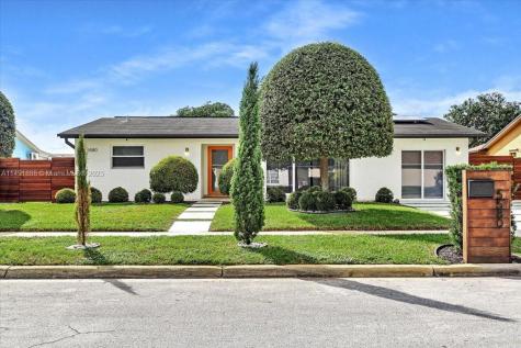 5580 SW 8th Street Margate FL 33068